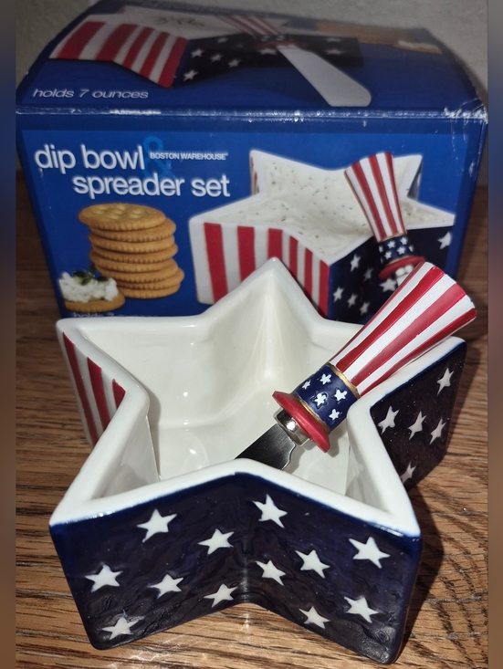 Other - Boston Warehouse American Flag Star Dip Bowl and Spreader Set, 2003